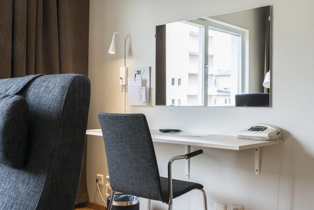 Hotell Bjoerken Ούμεο Εξωτερικό φωτογραφία