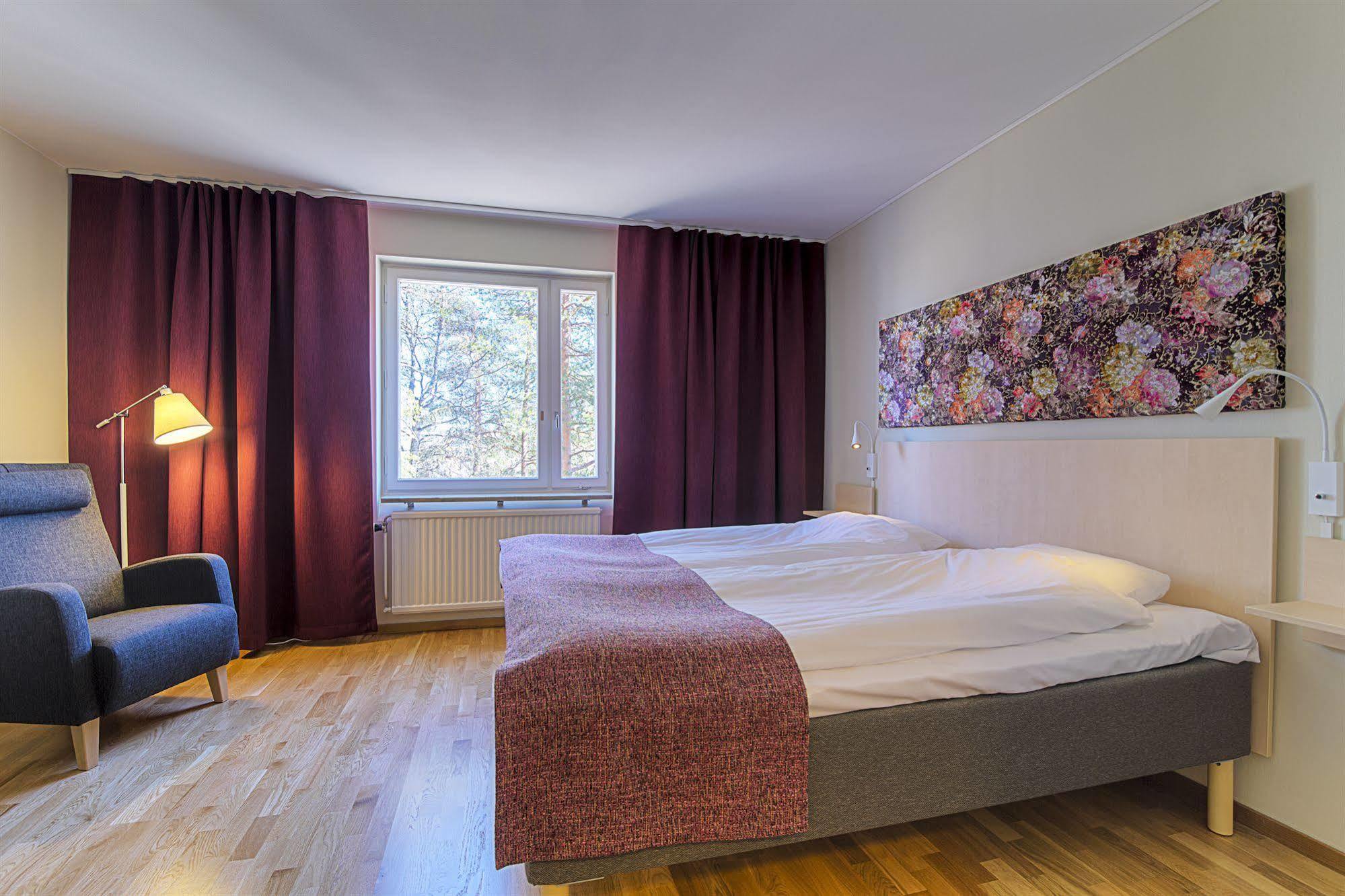 Hotell Bjoerken Ούμεο Εξωτερικό φωτογραφία
